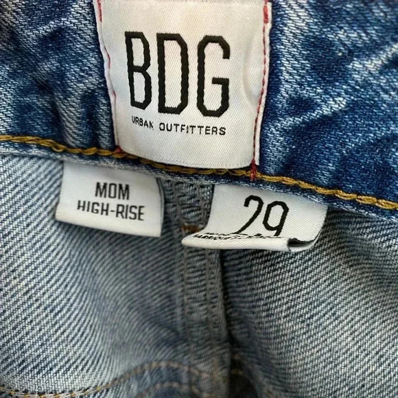 BDG Urban Outfitters Medium Wash Mom High
Rise Straight Leg Jeans - Picture 4 of 4